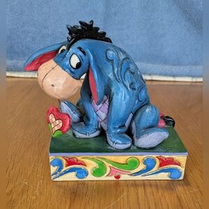 Disney Traditions Jim Shore Eeyore "Heart On A String" Figurine